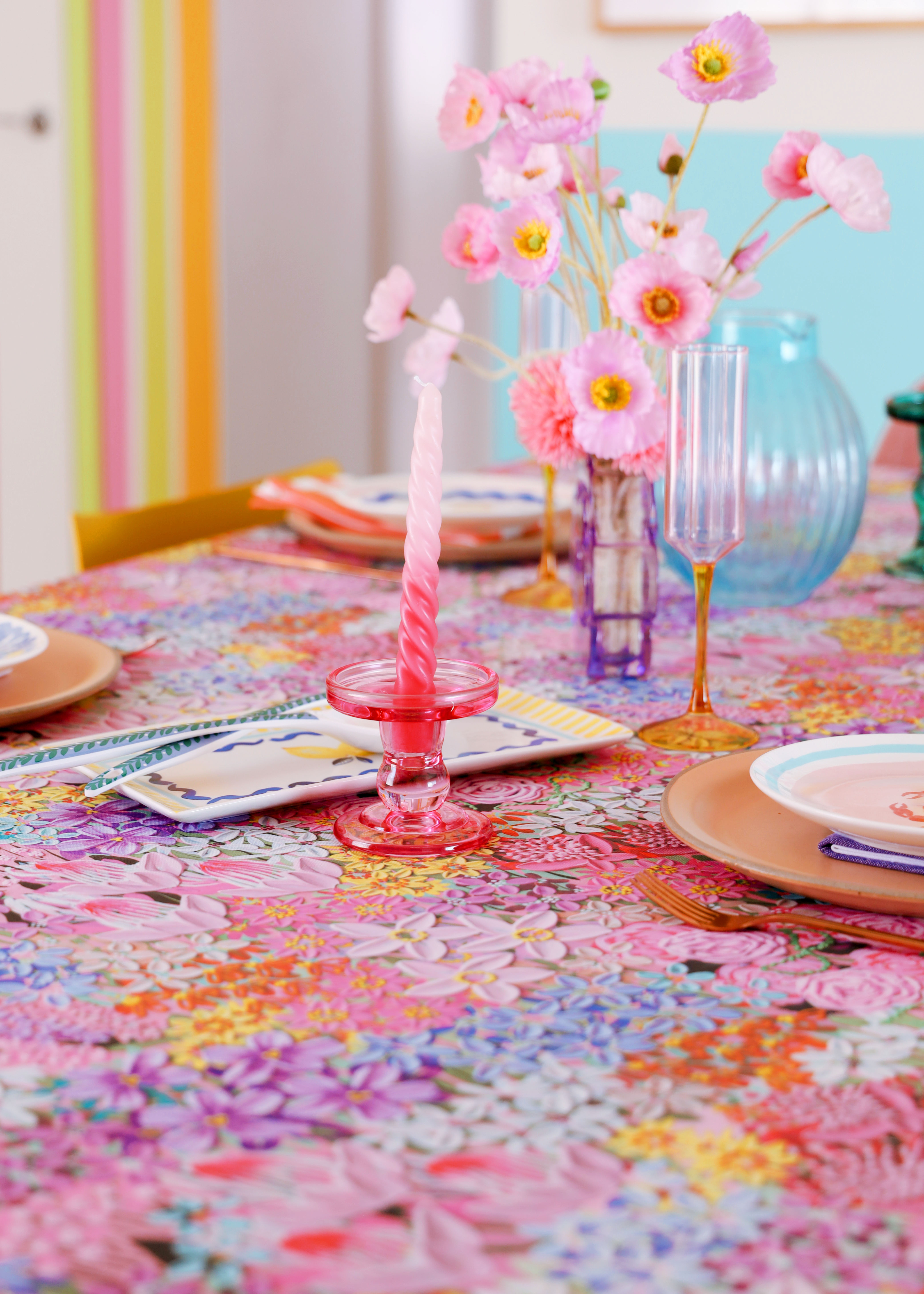 "Good Luck, Babe!" Linen Tablecloth/Throw