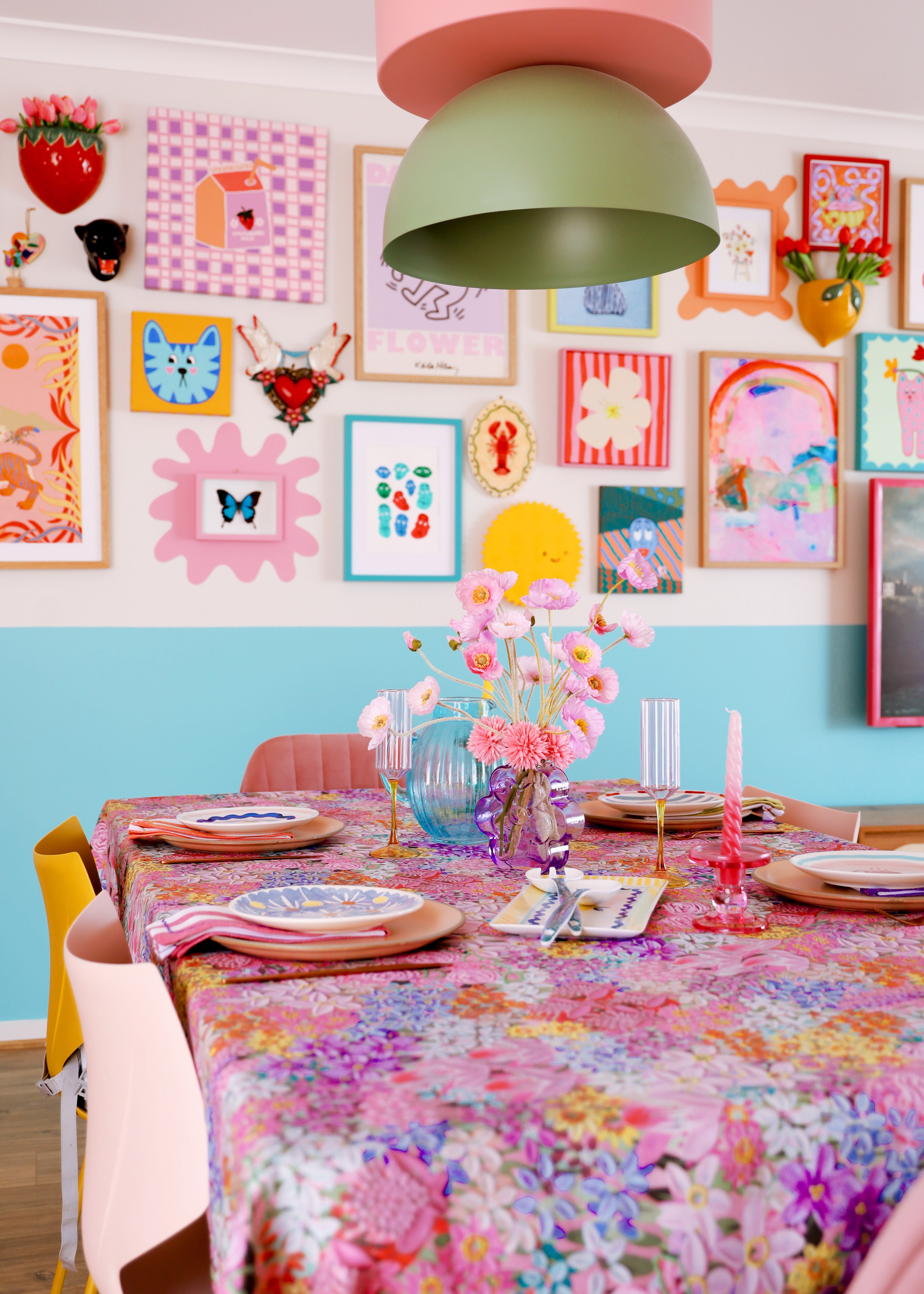 "Good Luck, Babe!" Linen Tablecloth/Throw